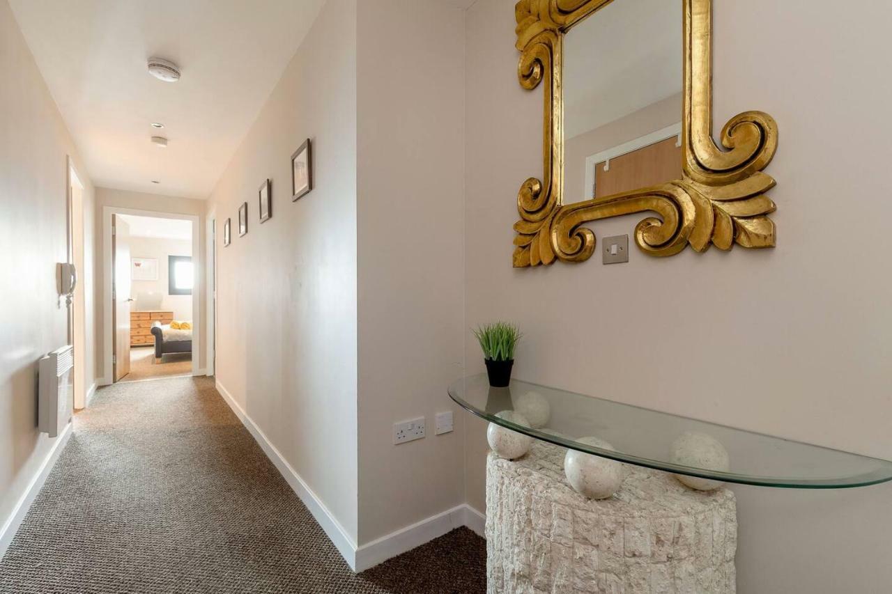 Apartamento Modern Riverfront Apt. 10 Mins From Hydro/secc Glasgow